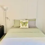 San Marino Relax * لوس كريستيانوس